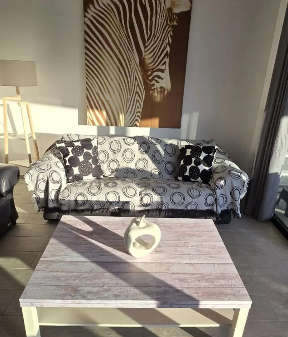 El Bungalow Playa Fanabe Apartment