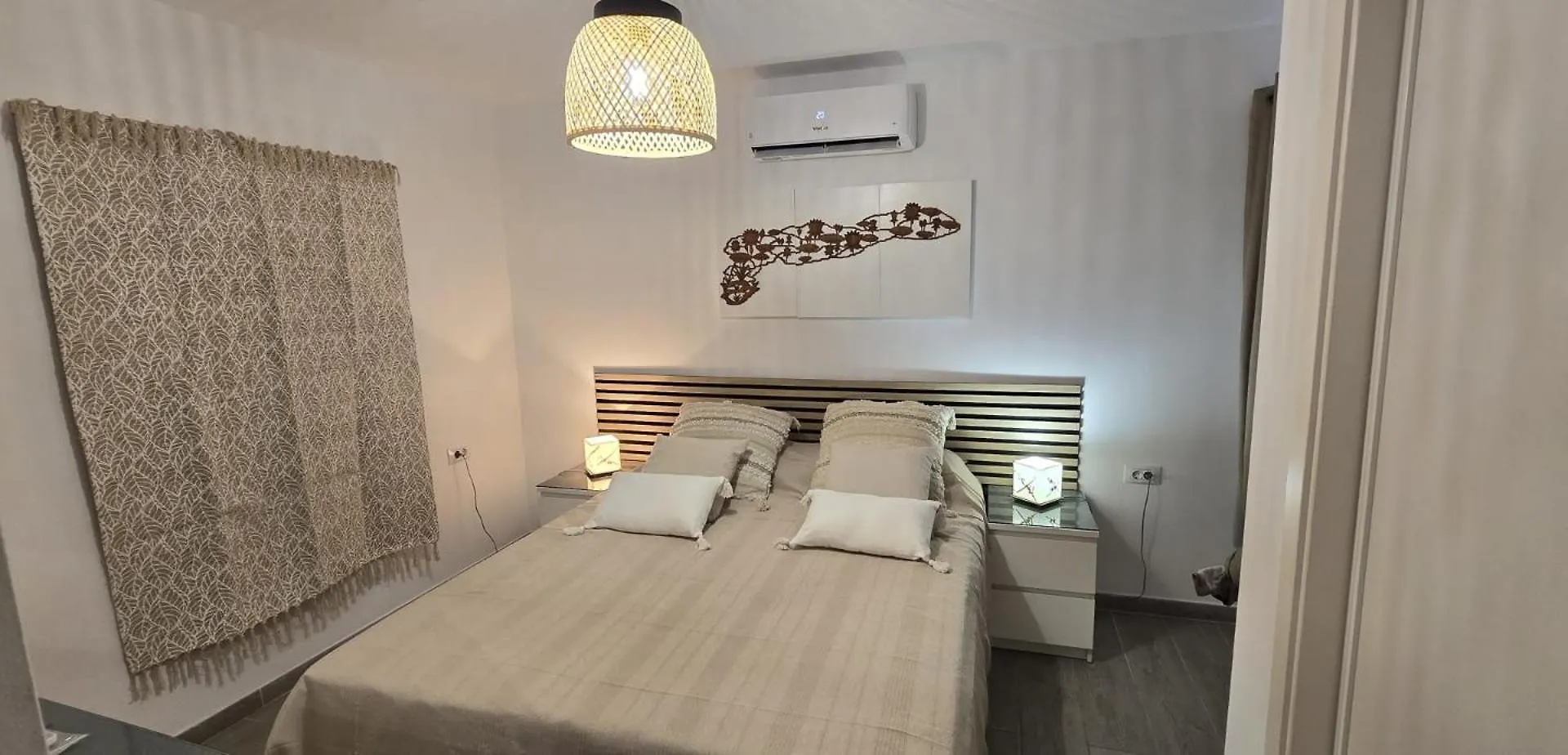 El Bungalow Playa Fanabe Apartment