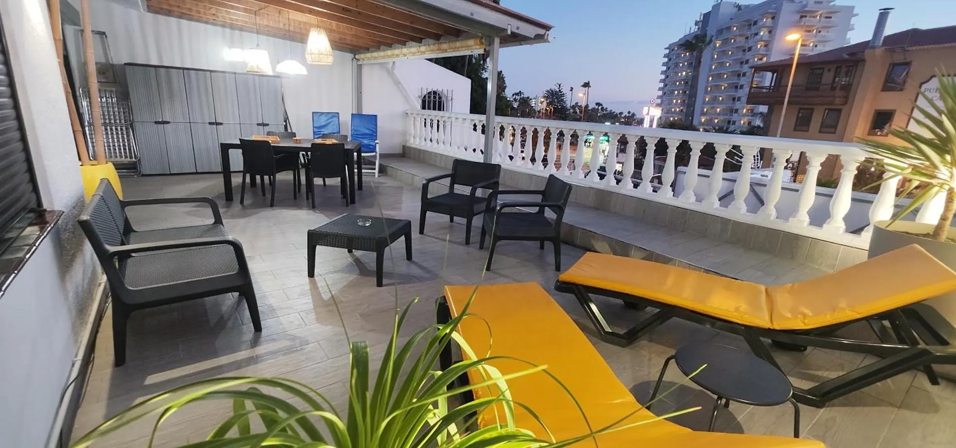 El Bungalow Playa Fanabe Apartment