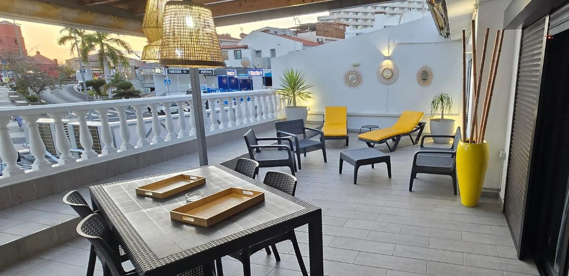 El Bungalow Playa Fanabe Apartment